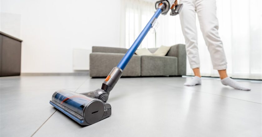 Aspirateur laveur sans fil : liberté et propreté à la fois