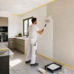 Cuisine peinture : comment éviter les traces et les reprises